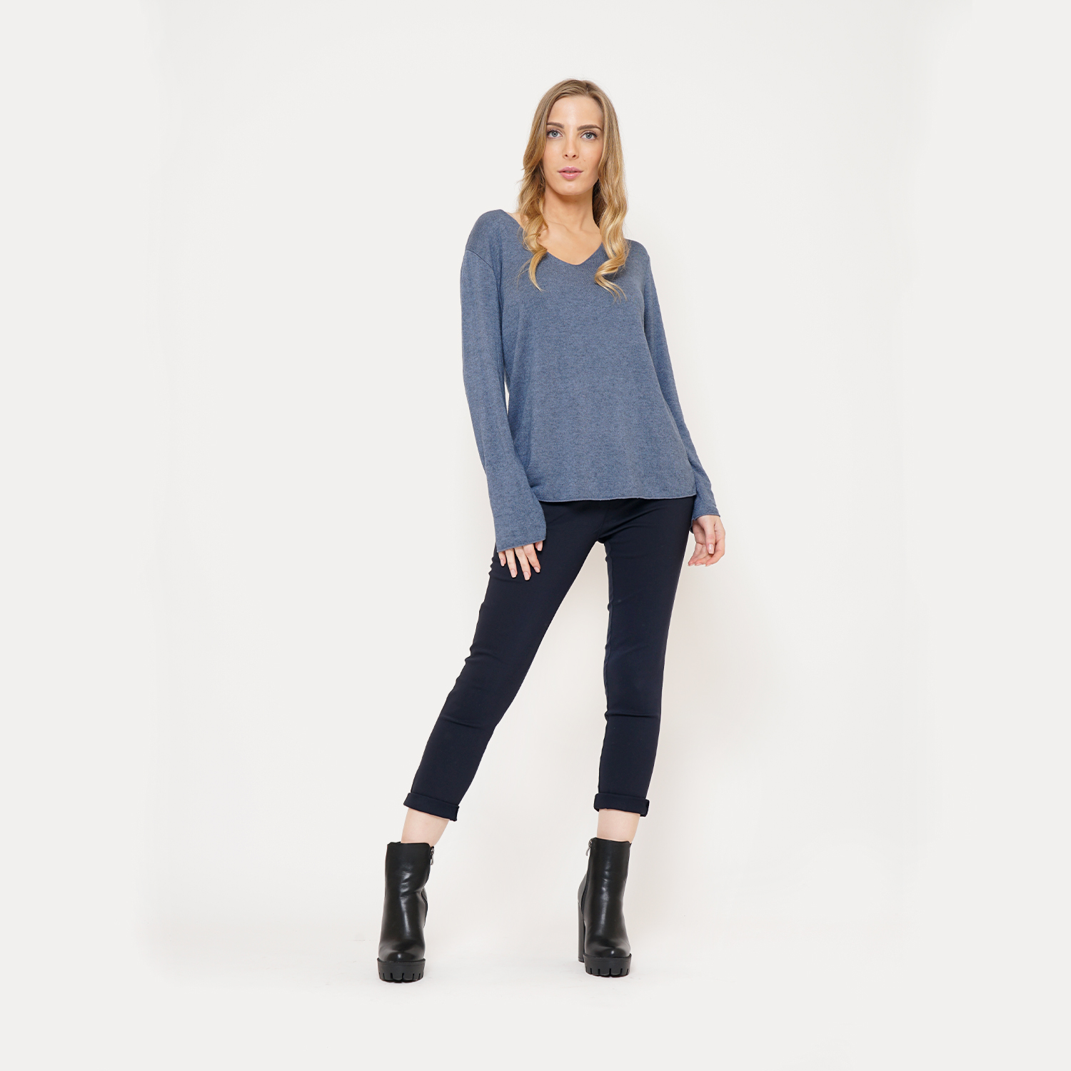 CHINO TROUSERS - TIGHTS