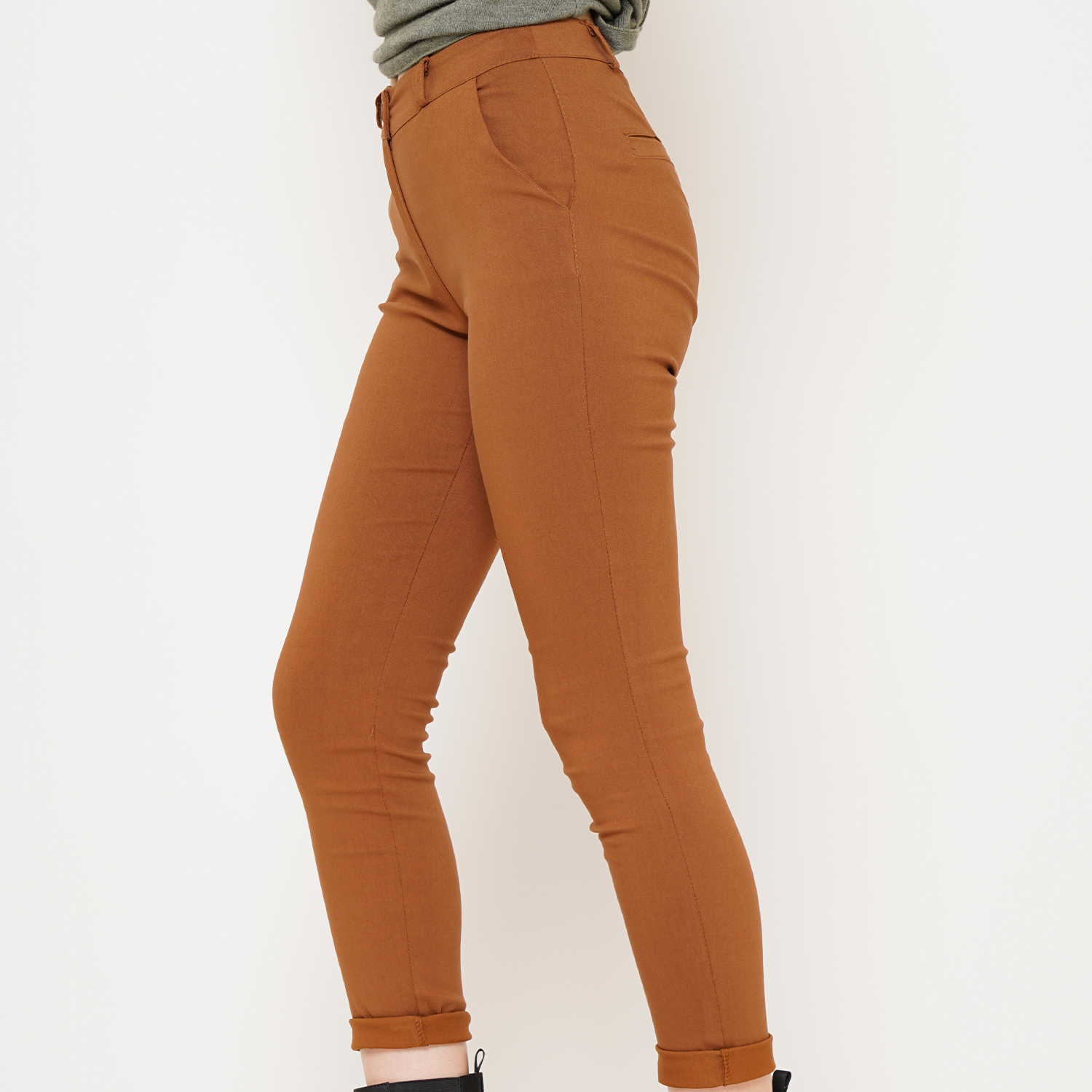 CHINO TROUSERS - TIGHTS